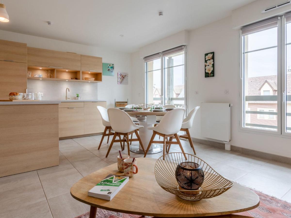 Apartment Les Arts-1 By Interhome Ντοβίλ Εξωτερικό φωτογραφία