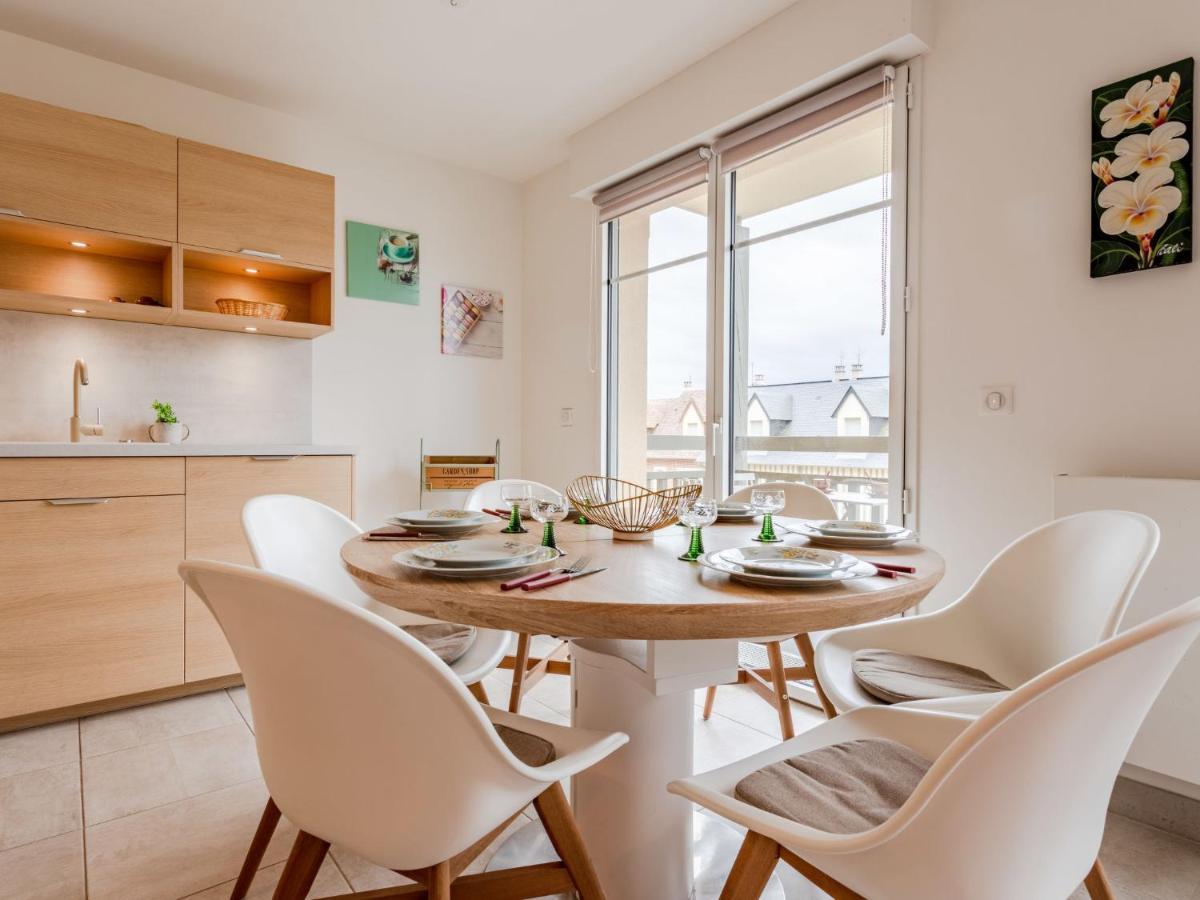Apartment Les Arts-1 By Interhome Ντοβίλ Εξωτερικό φωτογραφία